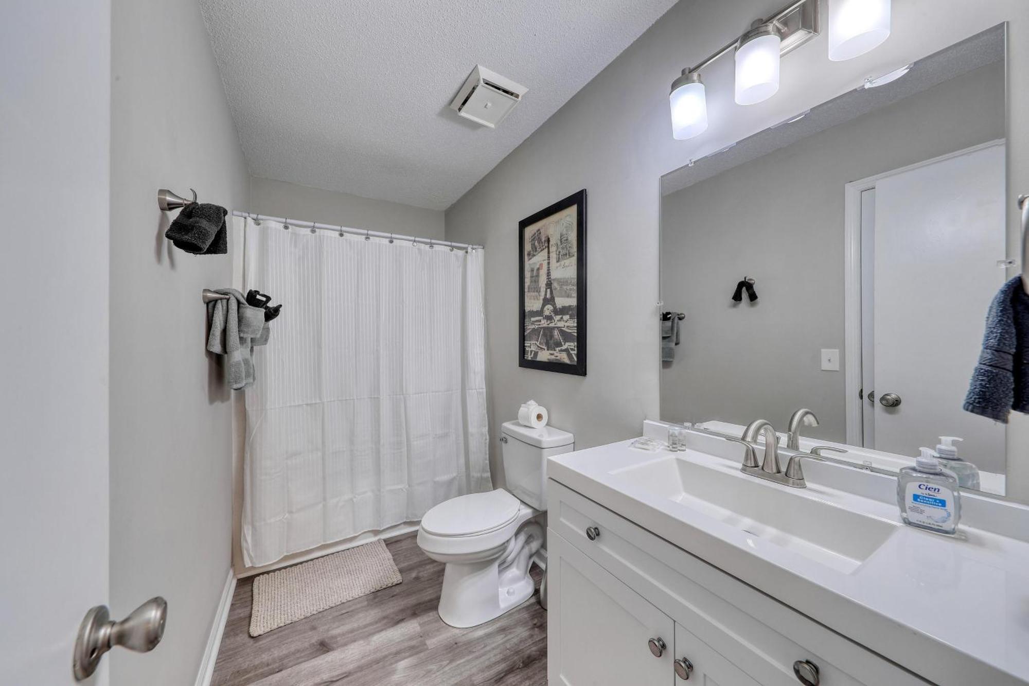 Вилла 1408 Perrin Dr, Unit D - Ocean Walk Sleeps 8 Миртл-Бич Экстерьер фото
