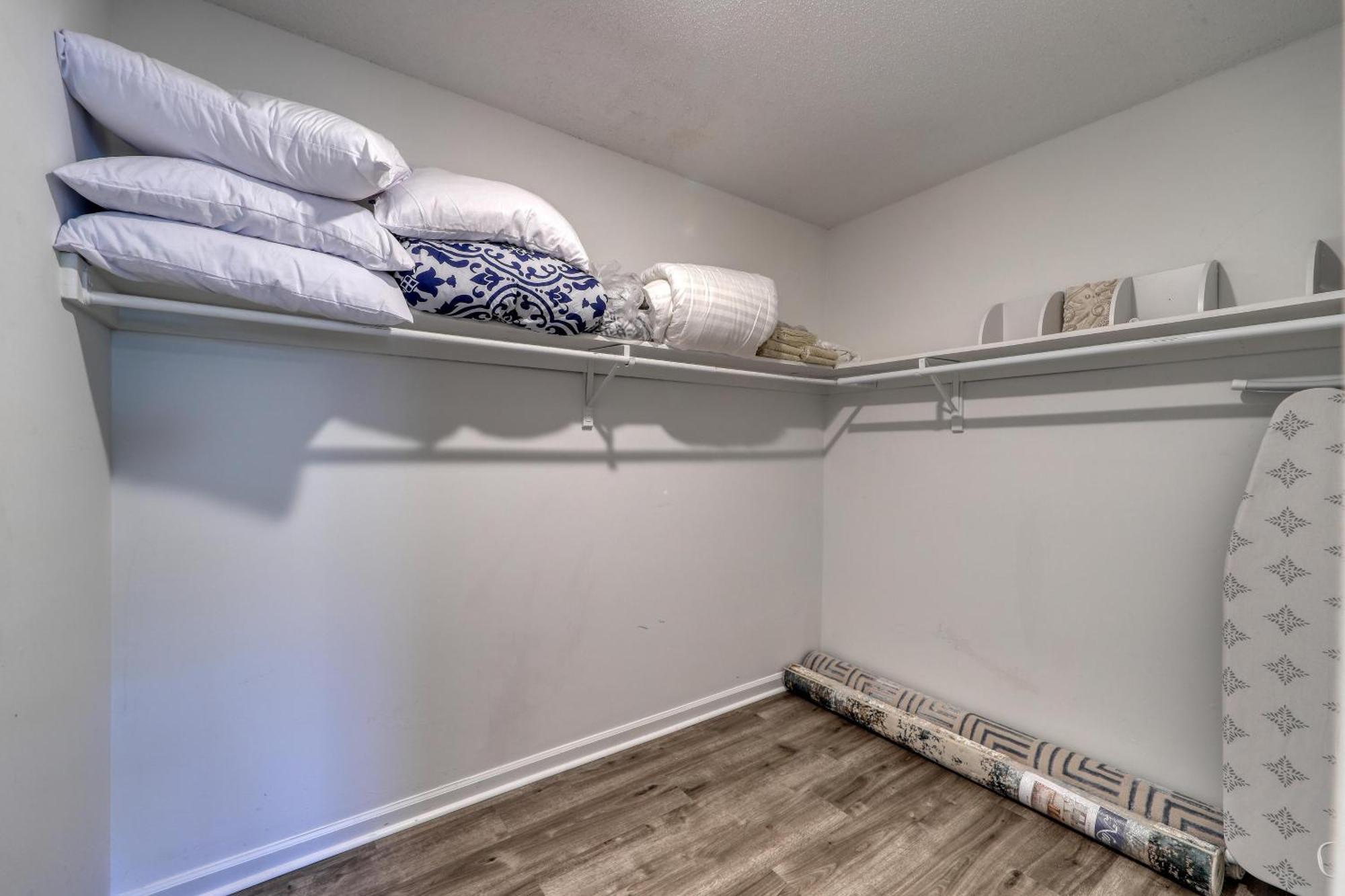 Вилла 1408 Perrin Dr, Unit D - Ocean Walk Sleeps 8 Миртл-Бич Экстерьер фото
