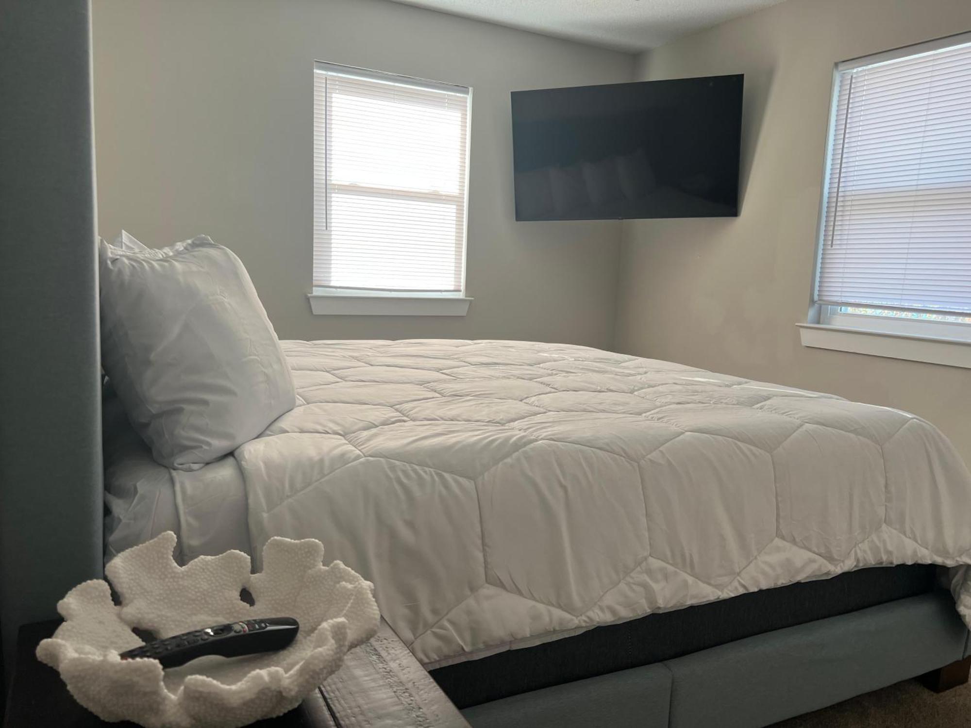 Вилла 1408 Perrin Dr, Unit D - Ocean Walk Sleeps 8 Миртл-Бич Экстерьер фото