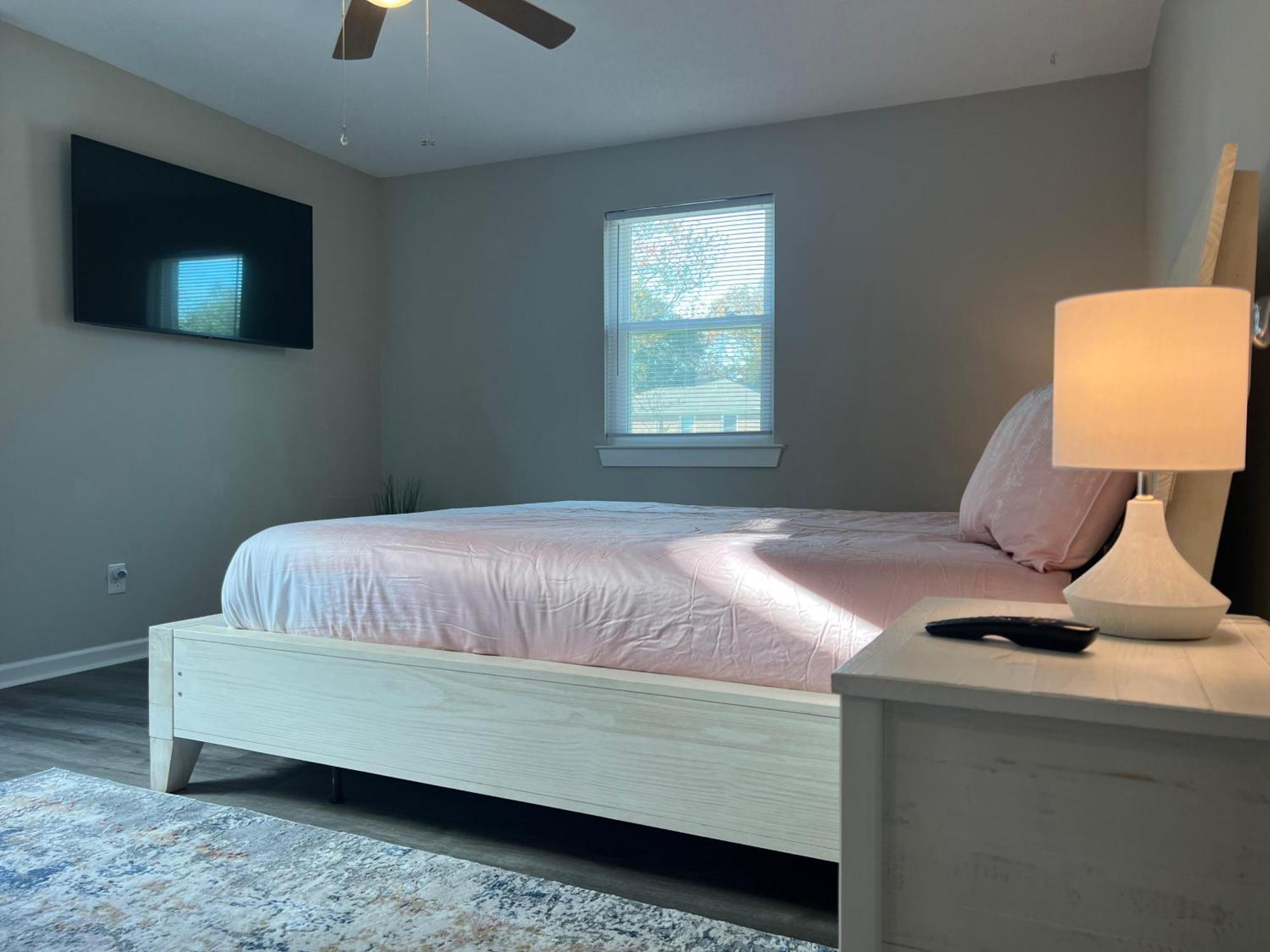 Вилла 1408 Perrin Dr, Unit D - Ocean Walk Sleeps 8 Миртл-Бич Экстерьер фото